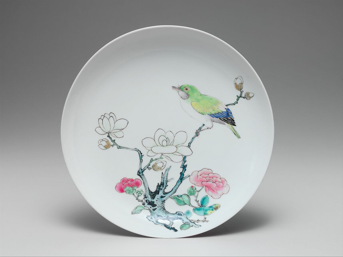 Dish with bird and flowers, Porcelain painted in overglaze polychrome enamels (Jingdezhen ware), China