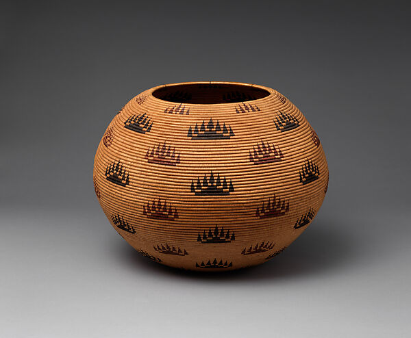 Basket bowl, Louisa Keyser, Willow and redbud shoots, bracken root, and dye, Washoe, Native American
