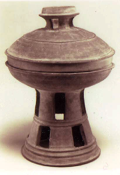 Pedestal dish with cover, Stoneware, Korea