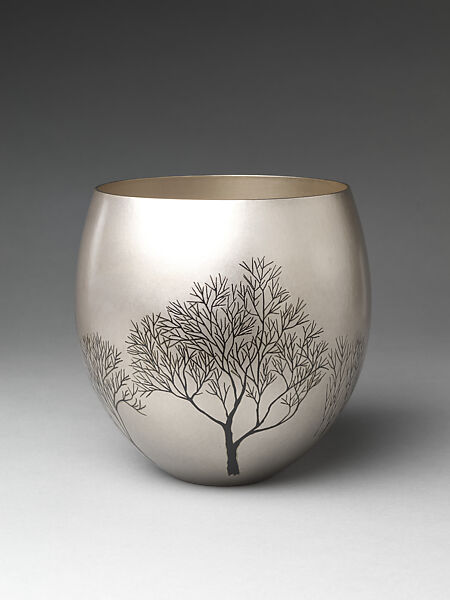 Winter Grove (Fuyu no kodachi) Flower Container, Okuyama Hōseki 奥山峰石, Hammered silver with inlaid copper and gold alloy (shakudō), copper and silver alloy (shibuichi), Japan
