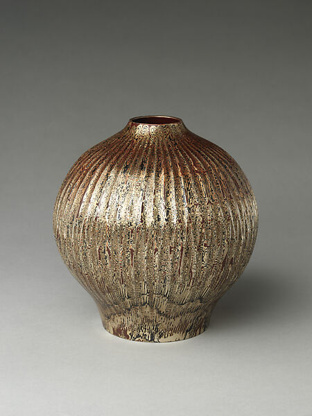 Wood-Grain Metal Vase, Tamagawa Norio 玉川宣夫, Hammered silver, copper, and copper and gold alloy (shakudō), Japan