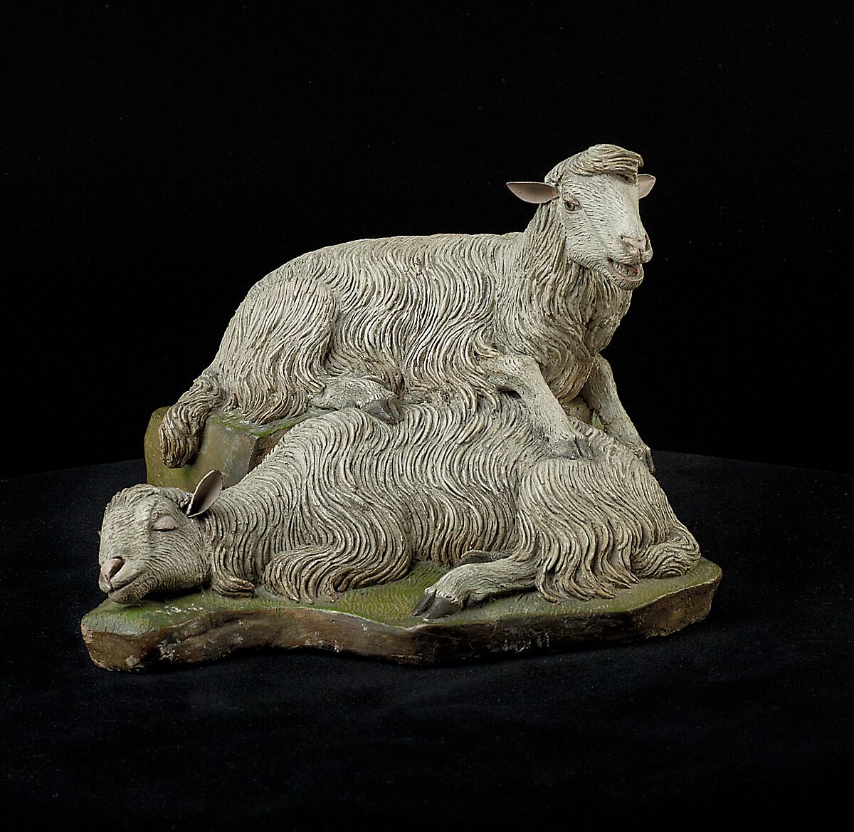 Pair of sheep, Polychromed terracotta