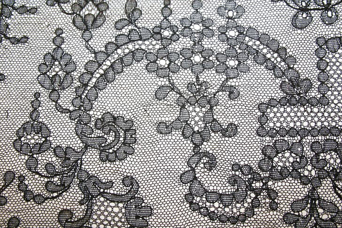 Veil, no medium available, American