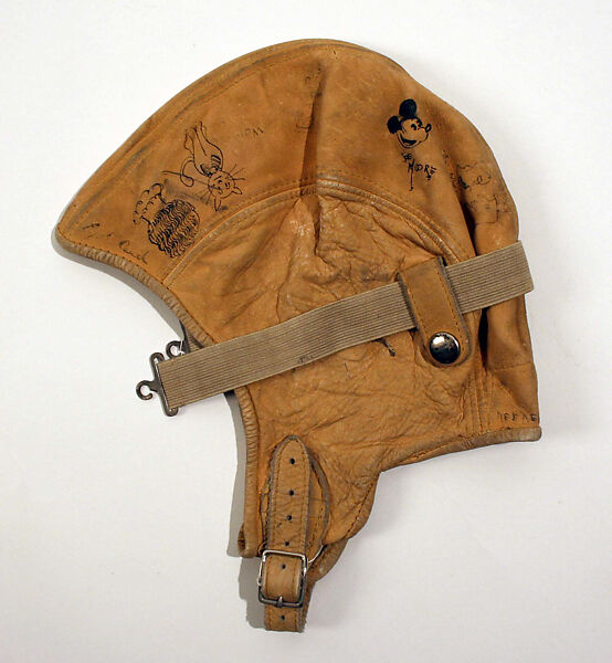 Ensemble, rayon, leather, plastic, metal, American or European