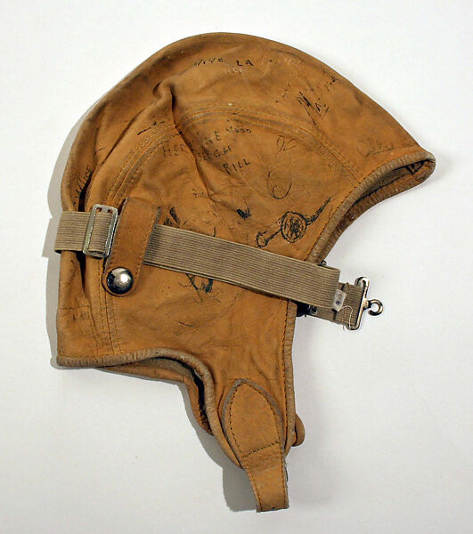 Ensemble, rayon, leather, plastic, metal, American or European