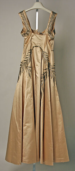Evening dress, House of Chanel (French, founded 1910), silk, metallic thread, French