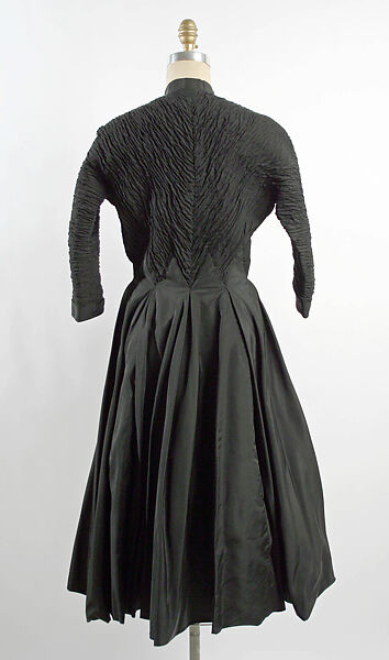 Cocktail dress, Attributed to Edward Molyneux (French (born England), London 1891–1974 Monte Carlo), silk, French