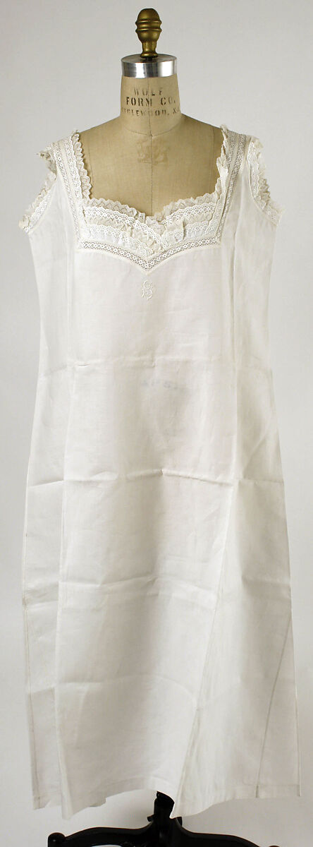 Chemise, linen, probably American 