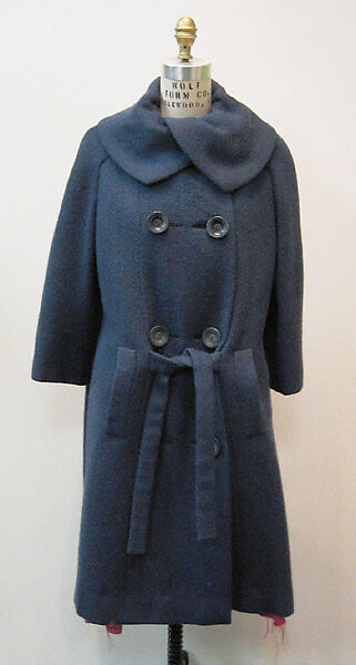 Coat, Mainbocher (French and American, founded 1930), wool, silk, plastic (cellulose nitrate), American 