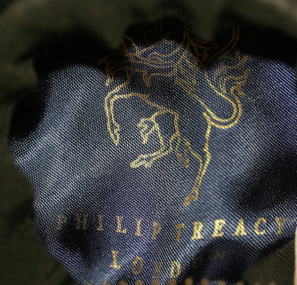 Hat, Philip Treacy (Irish, born 1966), synthetic, feathers, elastic, plastic, silk, British