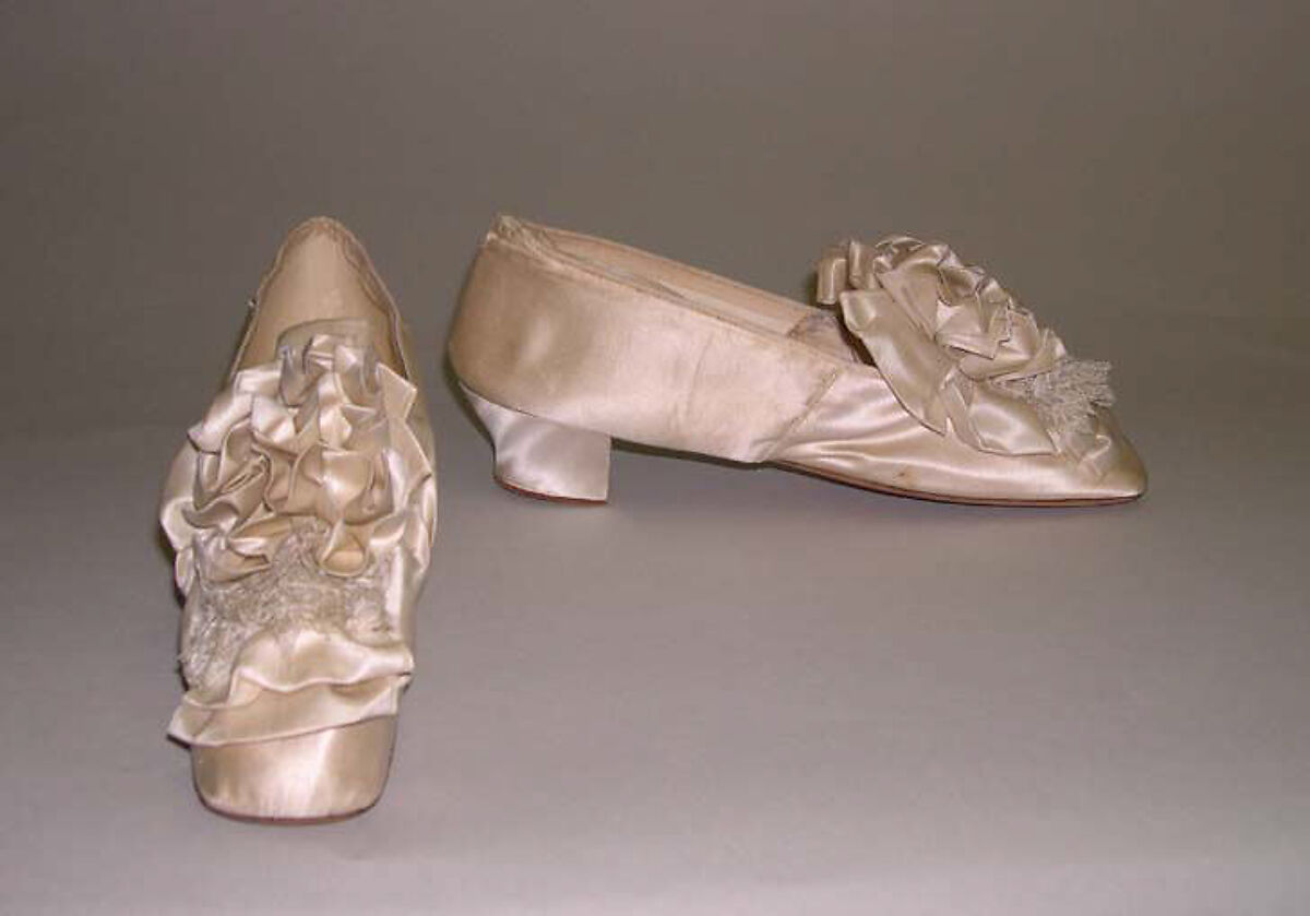 Slippers, silk, French 