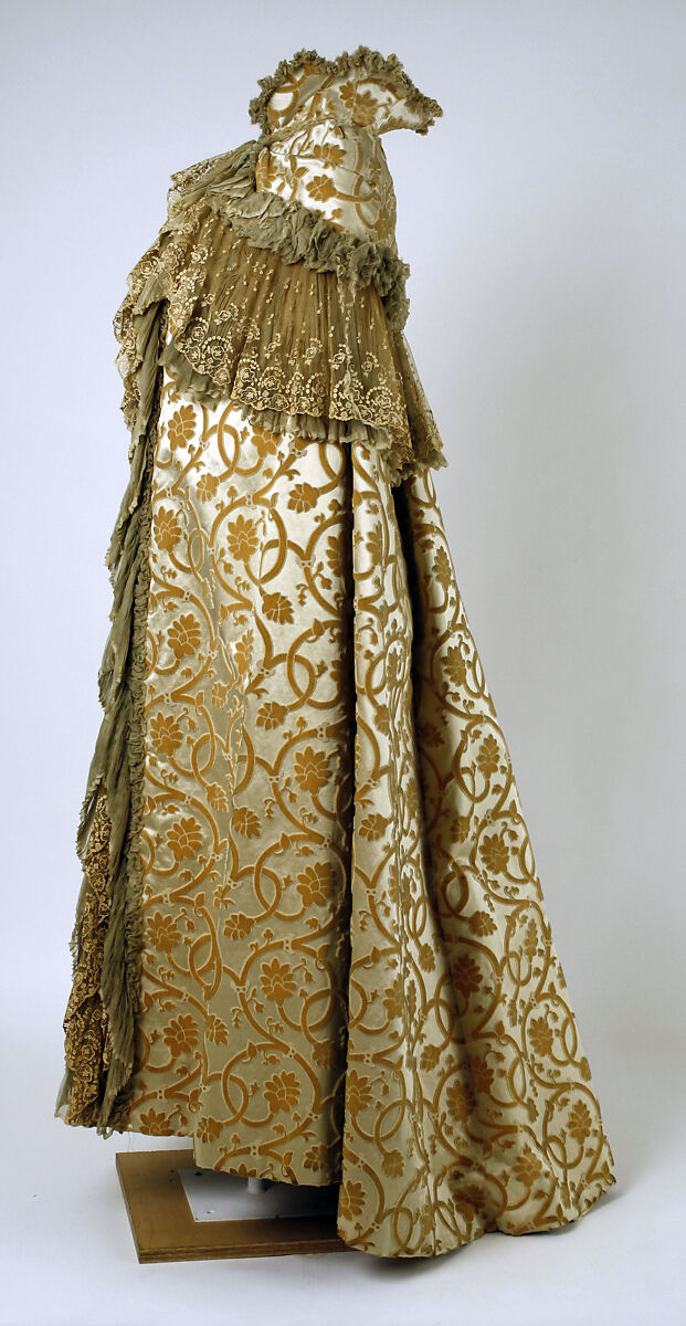 Opera cape, House of Worth (French, 1858–1956), silk, French