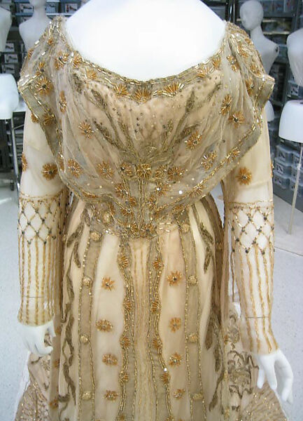 Evening dress, [no medium available], European