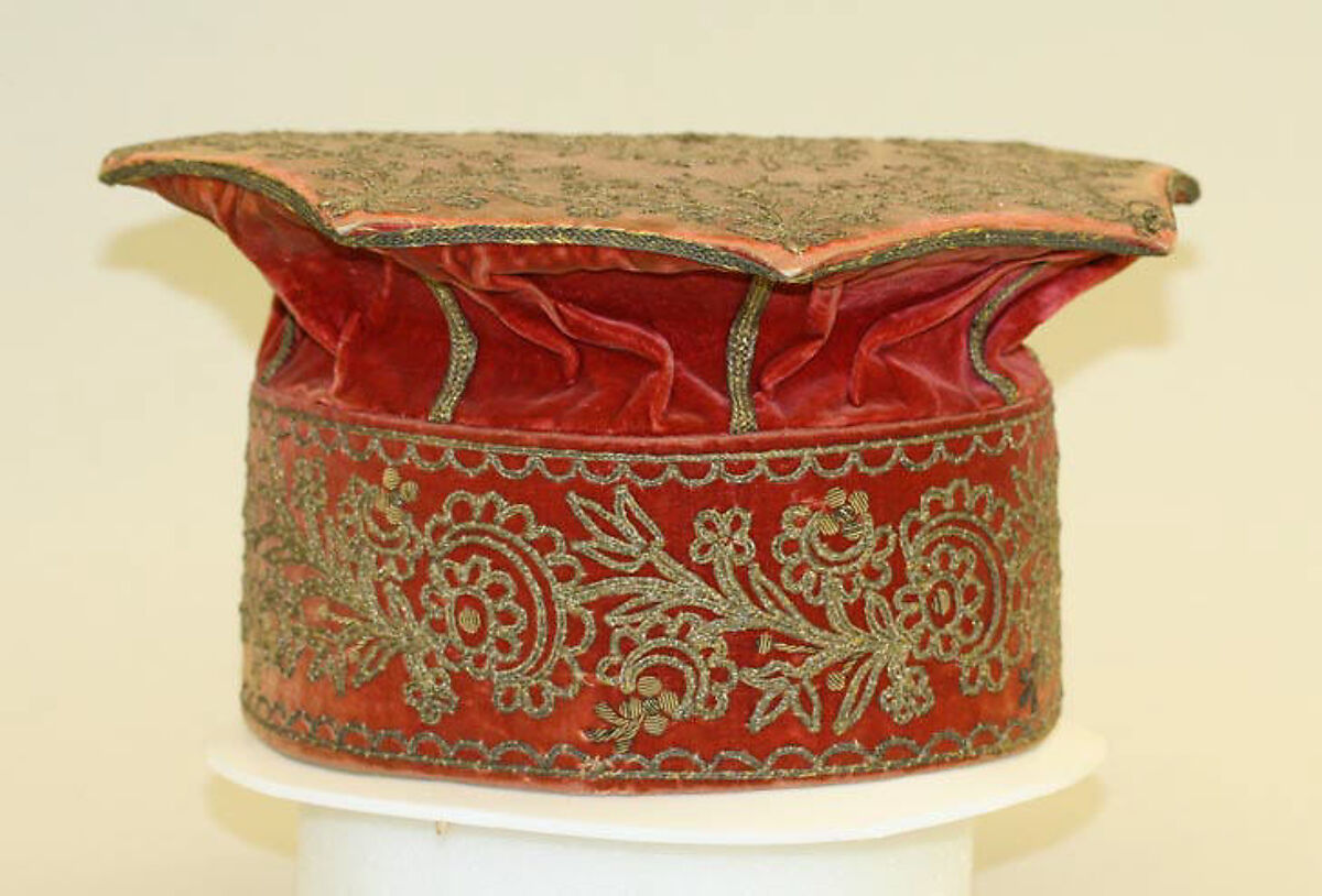 Cap, silk, metal thread, European 