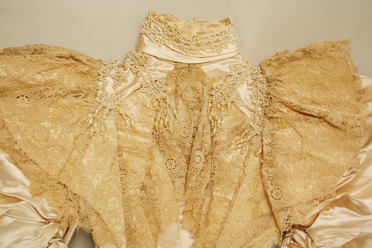 Wedding dress, (a, b) silk, American