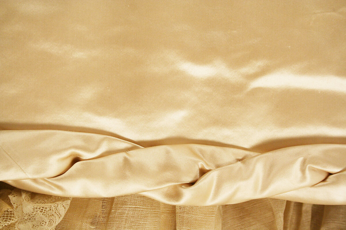 Wedding dress, (a, b) silk, American