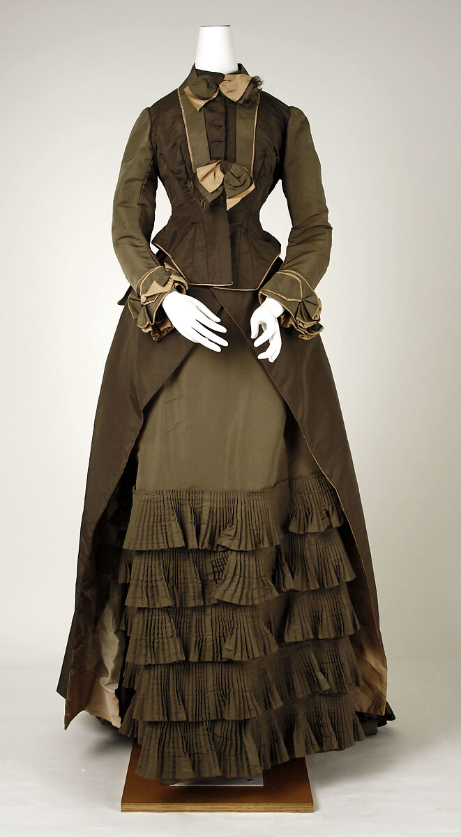 Dress, M. A. Connelly (American (born Ireland), County Cork 1834–1958 New York), silk, American 