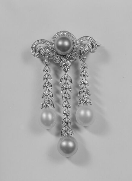 Brooch, Probably Tiffany &amp; Co. (1837–present), Diamonds, pearls, platinum, American 