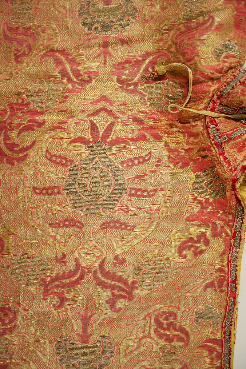 Cape, silk, metal thread, Spanish