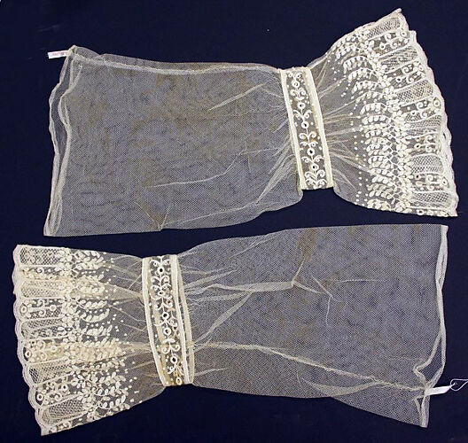 Undersleeves