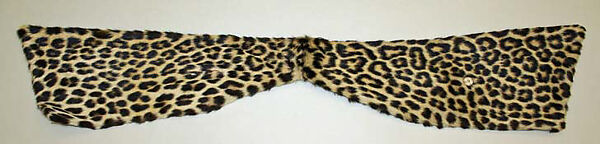 Accessory set, fur, leather, silk, American