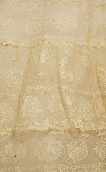 Evening dress, [no medium available], American