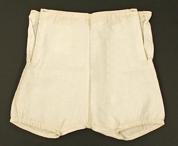 Ensemble, linen, American