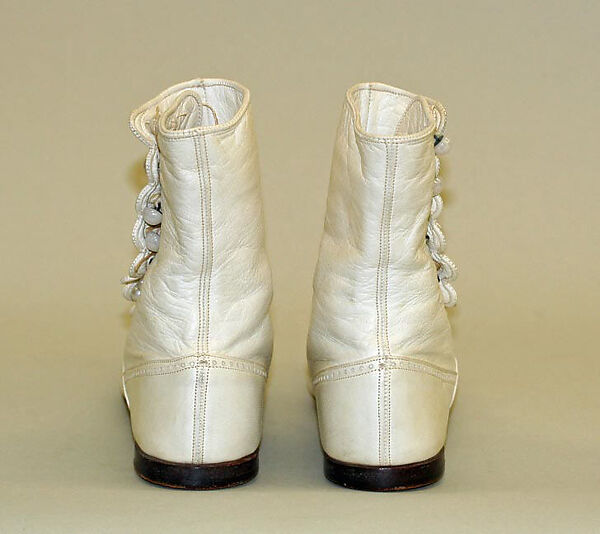 Shoes, leather, American or European