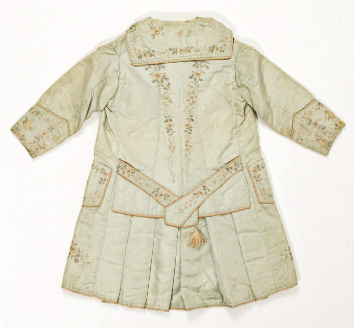 Dressing gown, silk, British