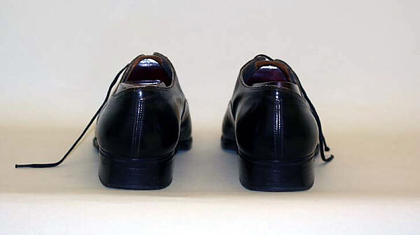 Shoes, leather, British