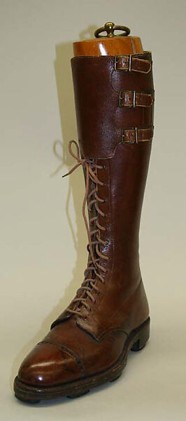 Shooting boots, leather, wood, American or European