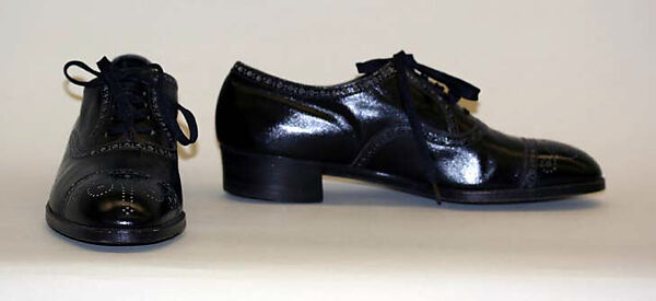 Oxfords, leather, British 