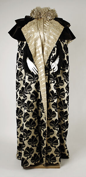 Evening mantle, House of Worth (French, 1858–1956), silk, French 