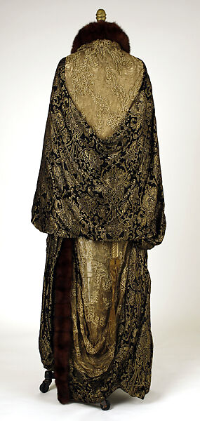 Evening cape, Hickson Inc. (American, 1902–1931), silk, metal, fur, American