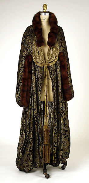 Evening cape, Hickson Inc. (American, 1902–1931), silk, metal, fur, American 