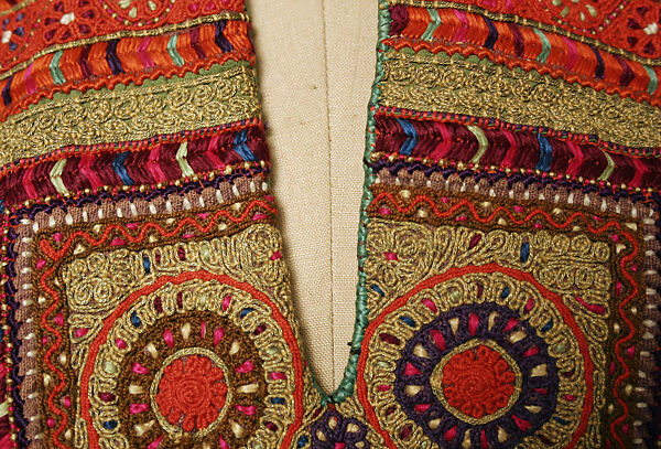 Wedding Dress, Cotton, silk; embroidered