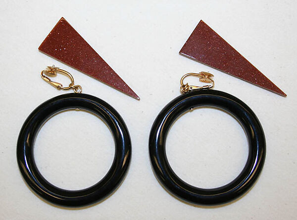 Earrings, Stephen Dweck, goldstone, agate, American 