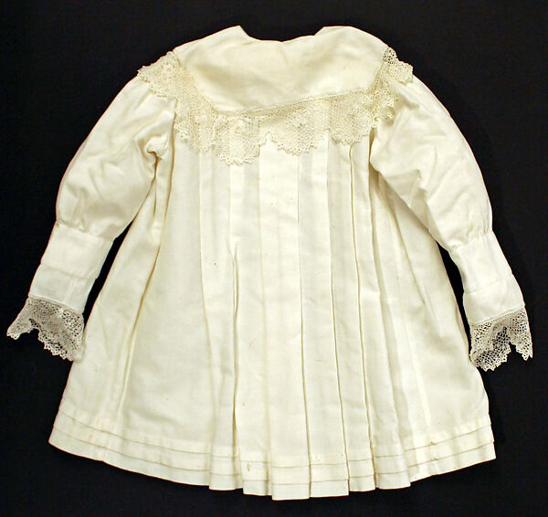 Ensemble, cotton, American or European