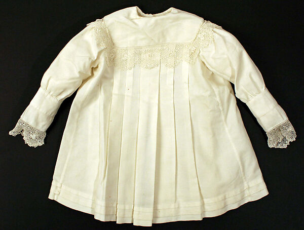 Ensemble, cotton, American or European