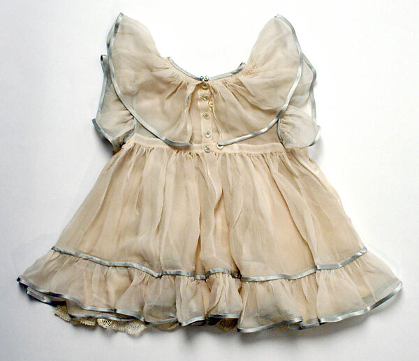 Ensemble, silk, European
