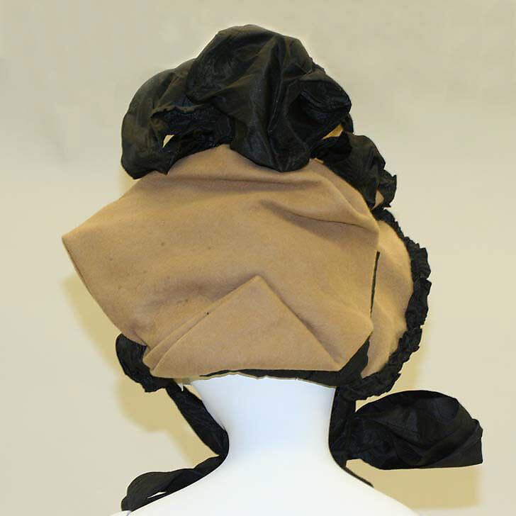 Coat, (a) wool, cotton
(b) leather
(c) wool, silk, American