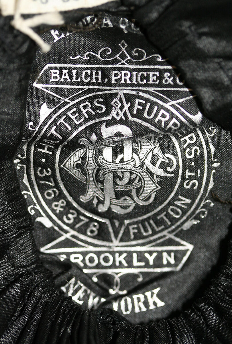 Coat, (a) wool, cotton
(b) leather
(c) wool, silk, American