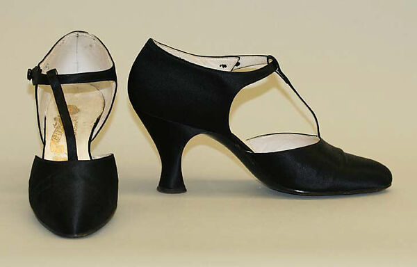 Shoes, silk, leather, French 