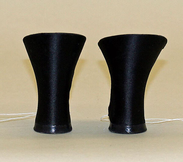 Pumps, [no medium available], American