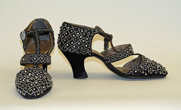 Evening shoes, steel beads, rhinestones, leather, French 