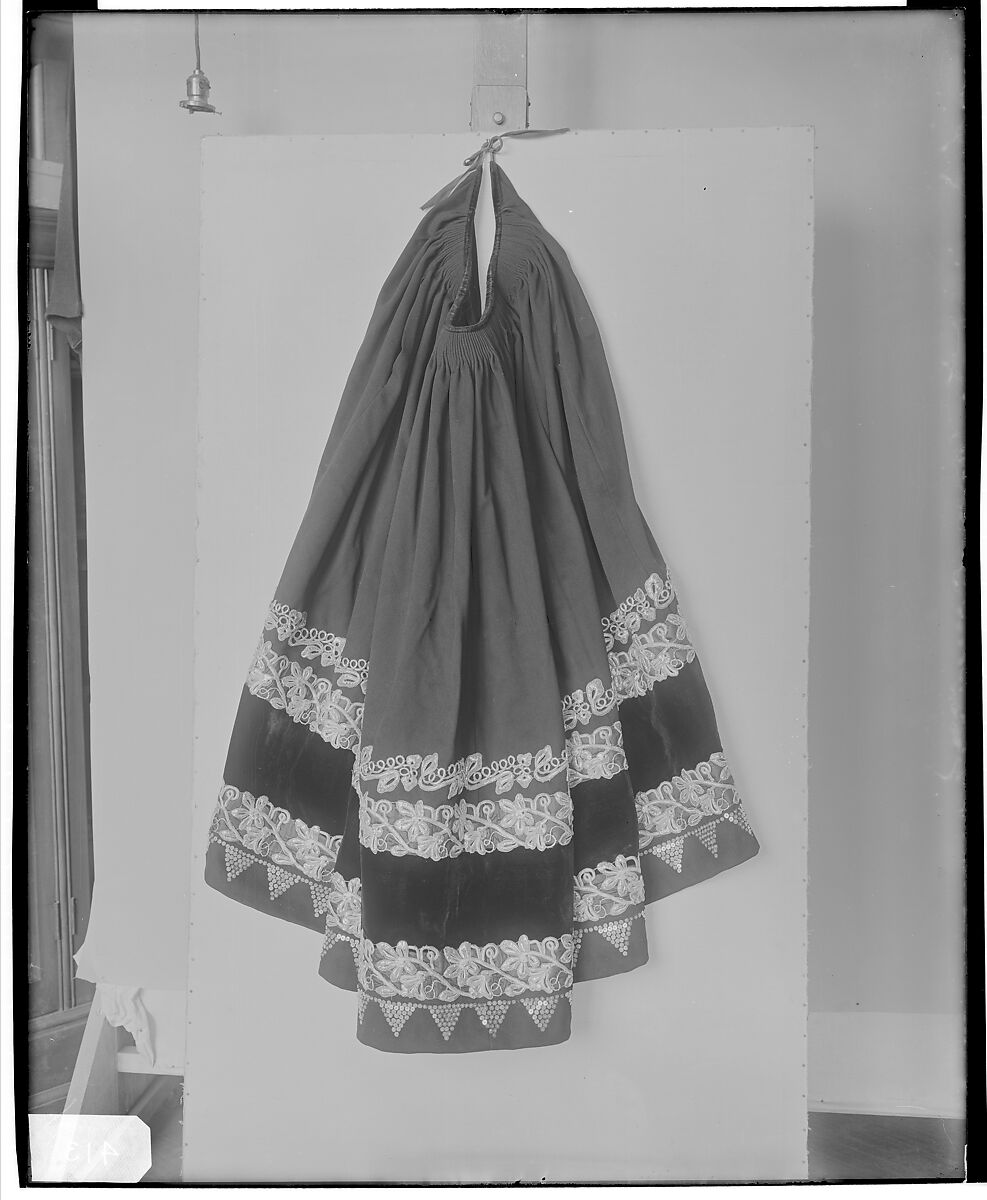 Skirt, wool, wool thread, metal thread, glass beads, French, Brittany