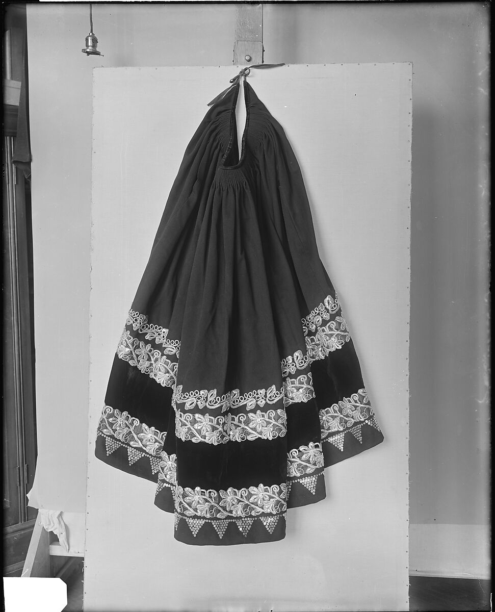 Skirt, wool, wool thread, metal thread, glass beads, French, Brittany