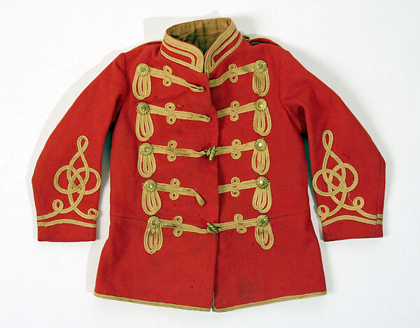 Ensemble, wool, American or European 