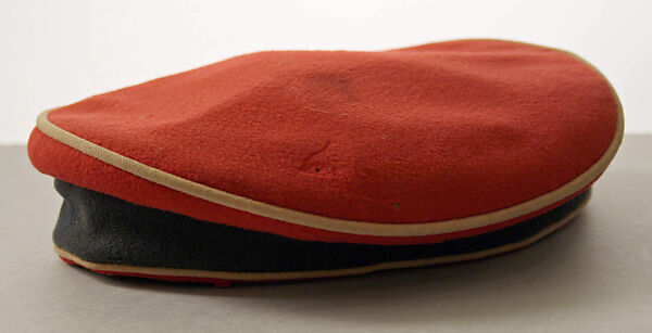 Ensemble, wool, American or European