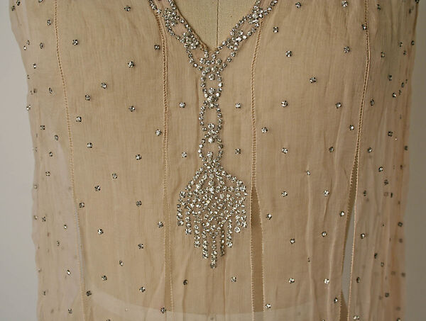 Evening dress, Attributed to Edward Molyneux (French (born England), London 1891–1974 Monte Carlo), silk, rhinestones, French